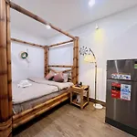 Co May Homestay