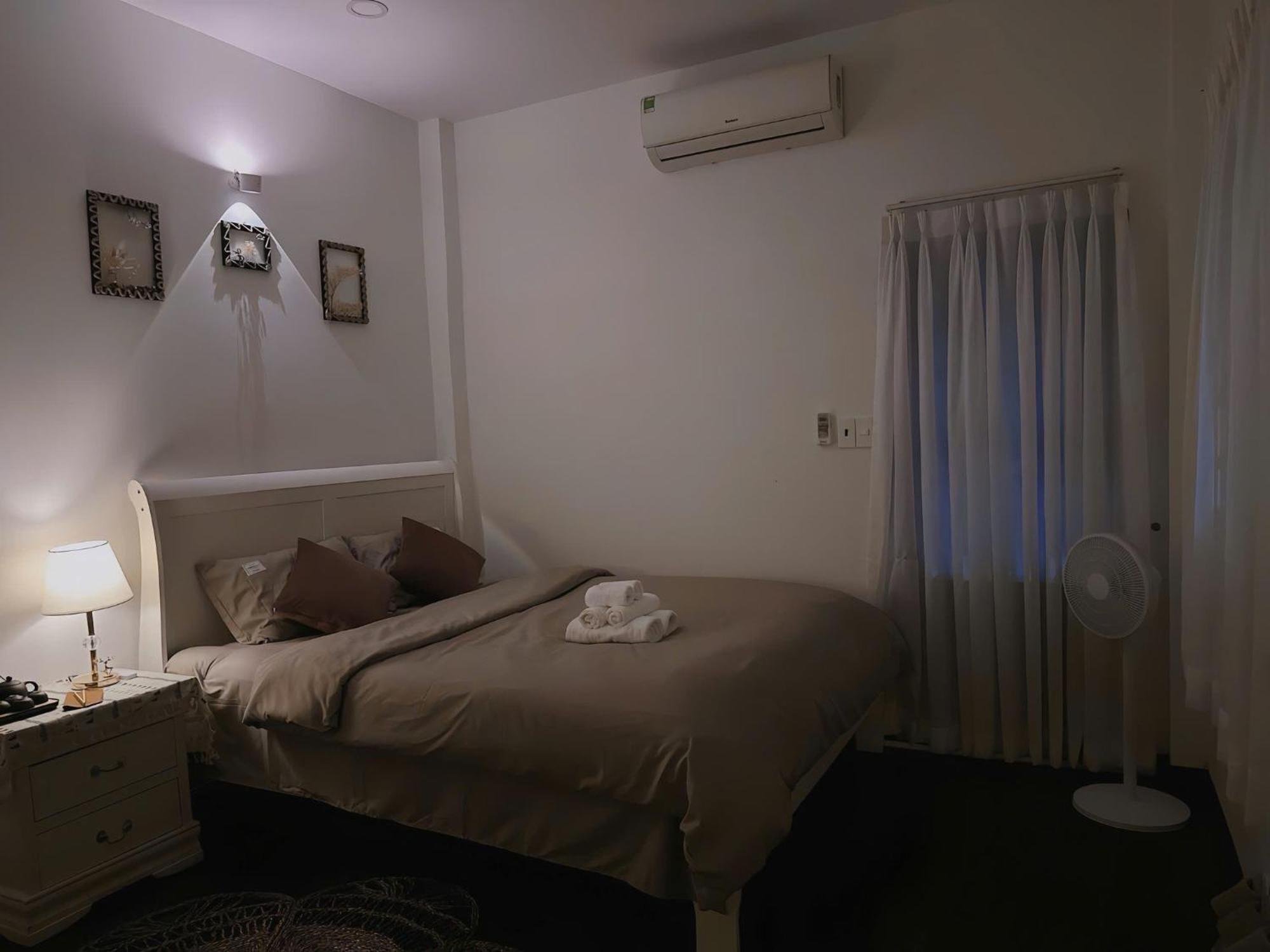 Aparthotel Co *